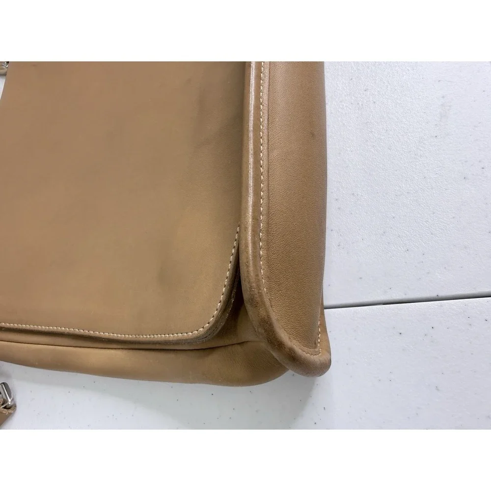 Vintage COACH Tan LEATHER Messenger Bag Saddle Crossbody 9431 METRO FLAP